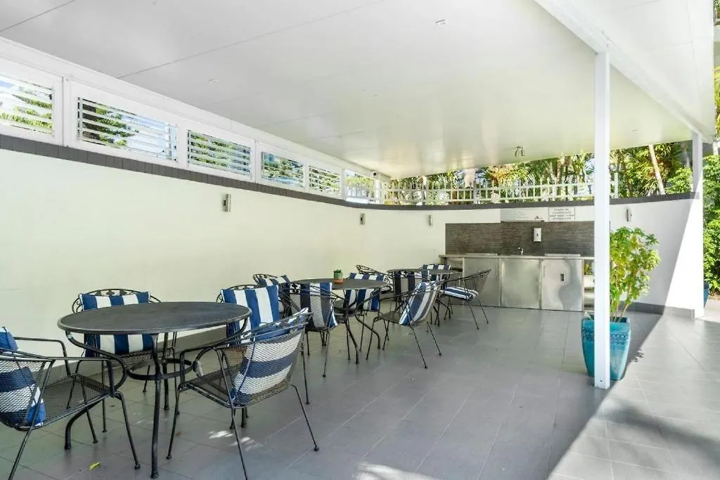 Surfers Paradise Mediterranean Dream Gold Coast Apartment